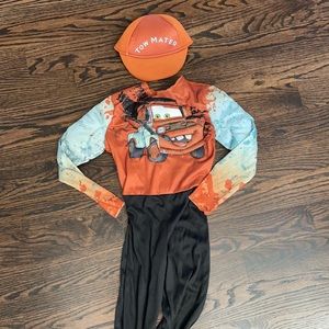 Tow Mater Halloween costume. Size 4-6